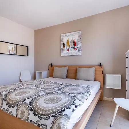 Nicole Villa Costa Adeje (Tenerife)
